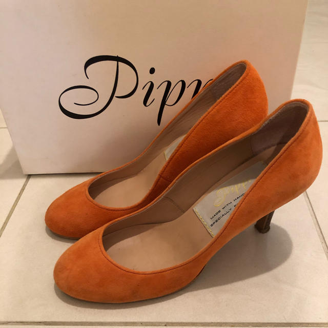 Pippi(ピッピ)のpippi パンプス オレンジ 36 レディースの靴/シューズ(ハイヒール/パンプス)の商品写真