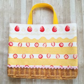 【こぼれっと様専用】◌レッスンバッグ◌　ショートケーキ(レッスンバッグ)