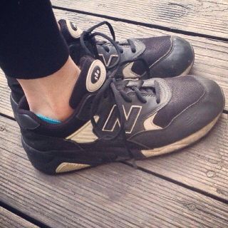 ニューバランス(New Balance)のNB 580(スニーカー)