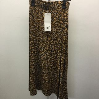 ザラ(ZARA)のZARA ザラ レオパード スカート レオパ ヒョウ柄 (ロングスカート)