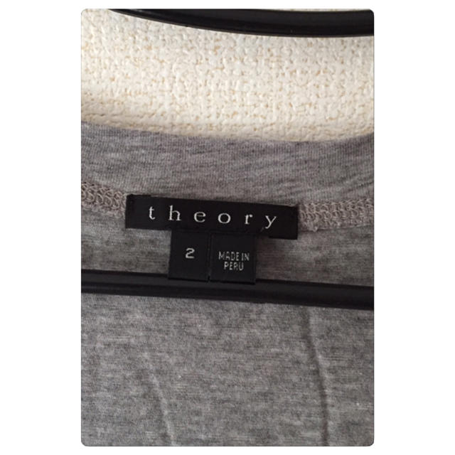 theory(セオリー)のtheory シンプル Tシャツ グレー レディースのトップス(Tシャツ(半袖/袖なし))の商品写真