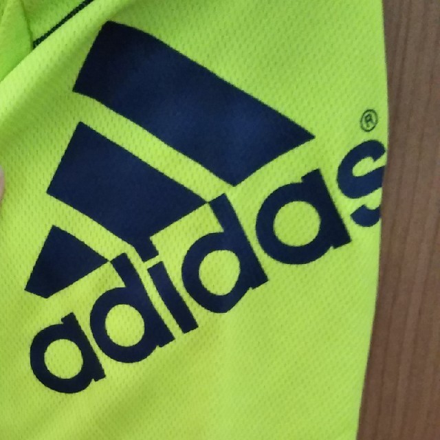 adidas(アディダス)のadidas　Tシャツ メンズのトップス(Tシャツ/カットソー(半袖/袖なし))の商品写真