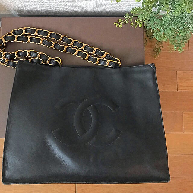 超話題新作 シャネル CHANEL - CHANEL ビンテージ チェーン トート