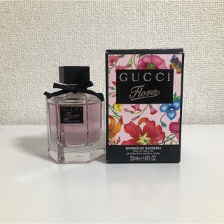 グッチ(Gucci)のフローラ バイ グッチ ガーデン ゴージャス ガーデニア オードトワレ 50ml(香水(女性用))