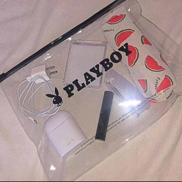 PLAYBOY(プレイボーイ)の激カワ♡♡PLAYBOYマルチクリアバック レディースのバッグ(クラッチバッグ)の商品写真