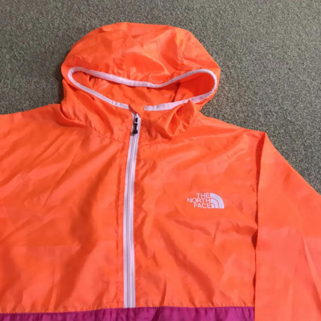 THE NORTH FACE(ザノースフェイス)のはなちゃん様専用 ノースフェイス マウンテンパーカー  レディースのジャケット/アウター(ナイロンジャケット)の商品写真