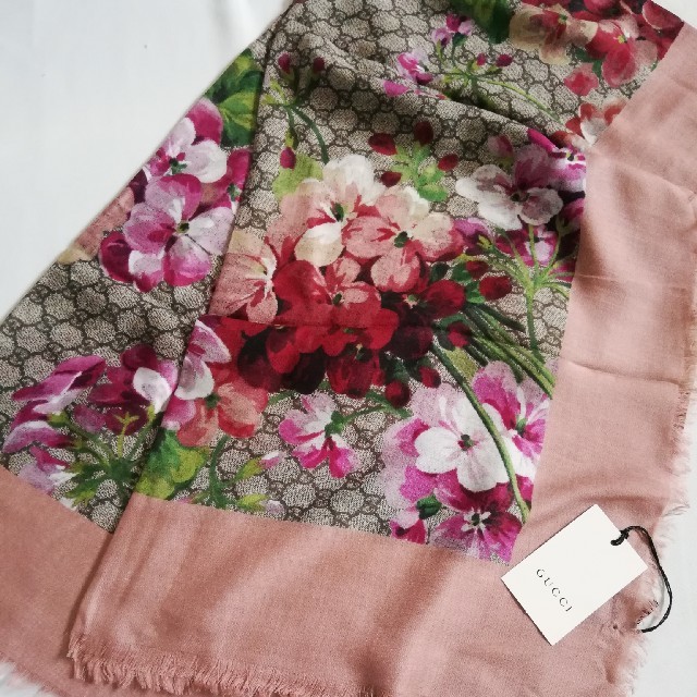 正規品】 Gucci Blooms ピンク ストール スカーフ superior-quality.ru:443