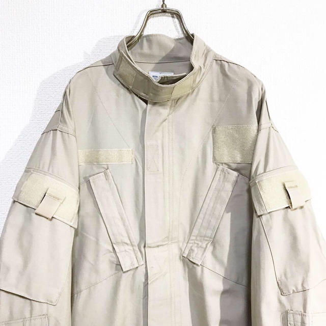 Yohji Yamamoto(ヨウジヤマモト)の希少 新品 vintage ヴィンテージ 軍物 軍モノ ミリタリー ジャケット メンズのジャケット/アウター(ミリタリージャケット)の商品写真