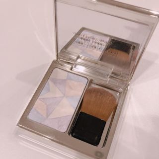 クレドポーボーテ(クレ・ド・ポー ボーテ)のclé de peau BEAUTÉ レオスールデクラ 11(フェイスカラー)