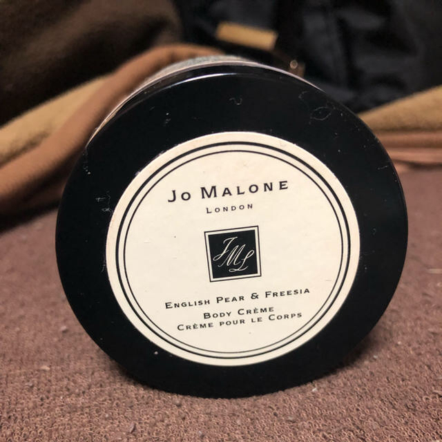 Jo Malone(ジョーマローン)のイングリッシュペアー フリージア  ボディークリーム コスメ/美容のボディケア(ボディクリーム)の商品写真