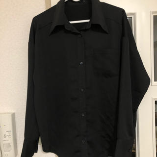 エモダ(EMODA)のEMODA ブラックシャツ(シャツ/ブラウス(長袖/七分))