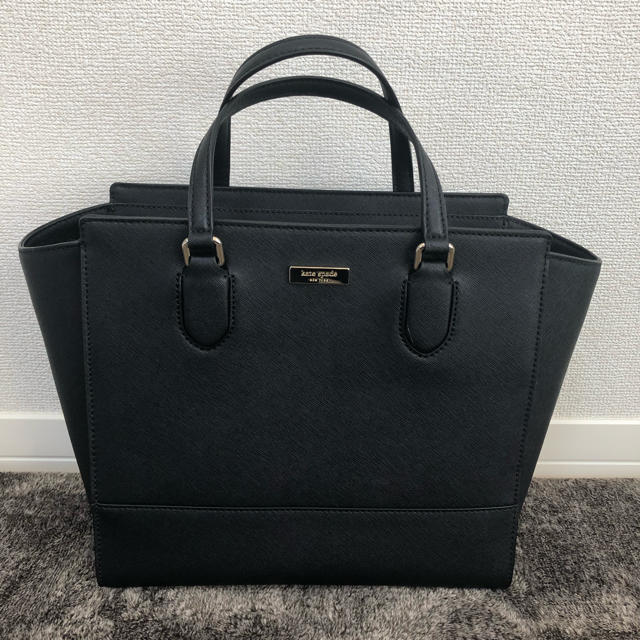 新品 ケイトスペード kate spade ハンドバッグ HUGHES ブラック 黒