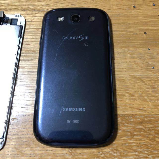 SAMSUNG(サムスン)の専用Galaxy s3 スマホ/家電/カメラのスマートフォン/携帯電話(スマートフォン本体)の商品写真