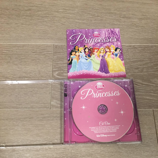 Disney(ディズニー)のkanakana様専用   ディズニープリンセス アルバム 洋楽 エンタメ/ホビーのCD(ポップス/ロック(洋楽))の商品写真