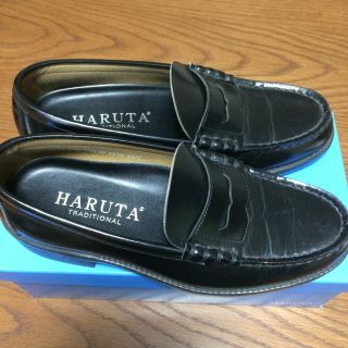 ハルタ(HARUTA)のHARUTA 黒ローファー25.5cm used(ローファー/革靴)