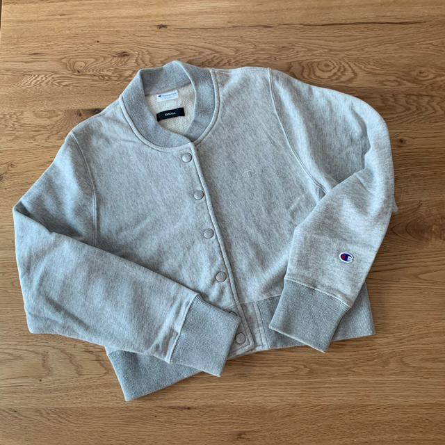Champion Champion ショートブルゾン グレーの通販 By Pa Shop チャンピオンならラクマ Champion Champion ショートブルゾン グレーの通販 By Pa Shop チャンピオンならラクマ