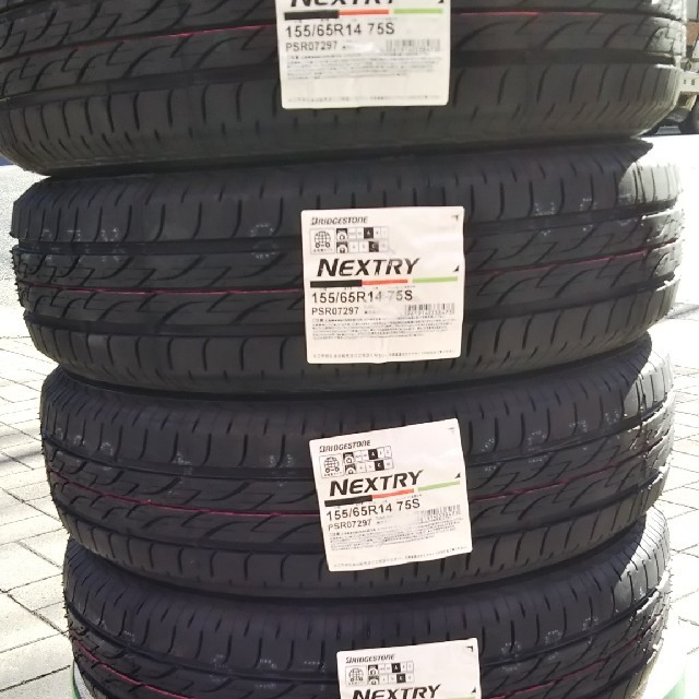 BRIDGESTONE(ブリヂストン)の155/65R14 ブリヂストン新品タイヤ4本 全国送料無料 自動車/バイクの自動車(タイヤ)の商品写真