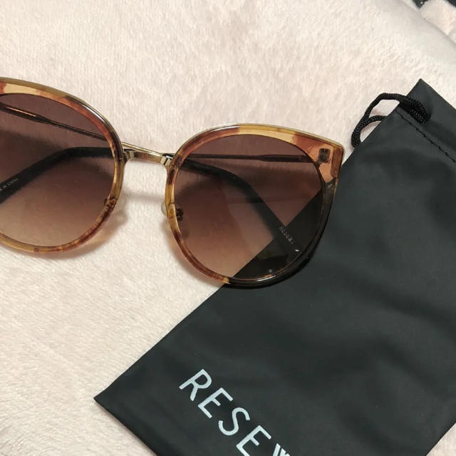 RESEXXY(リゼクシー)の値下げ！リゼクシー キャッツアイサングラス レディースのファッション小物(サングラス/メガネ)の商品写真