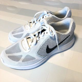 ナイキ(NIKE)のNIKE ナイキ スニーカー シューズ(スニーカー)