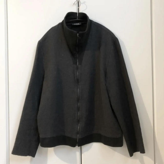 A.P.C(アーペーセー)のA.P.C.   カーディガン   size.M程度   フランス製  メンズのトップス(カーディガン)の商品写真