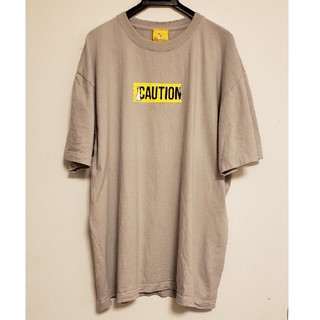 【XLサイズ】CAUTION TEE(Tシャツ/カットソー(半袖/袖なし))