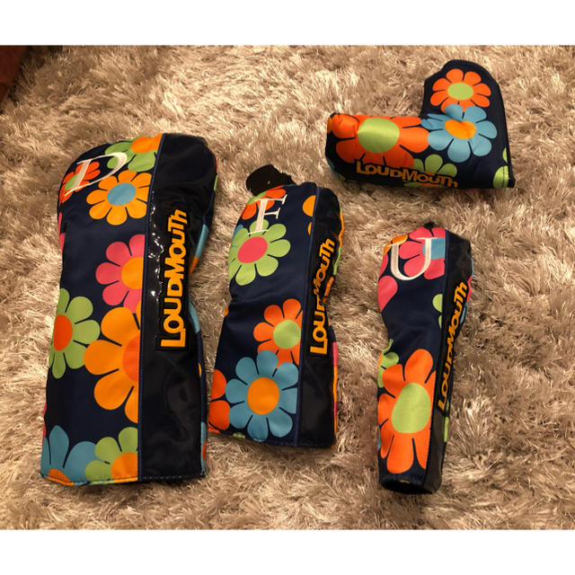 Loudmouth(ラウドマウス)の【新品未使用】LOUDMOUTH キャディバッグ☆ヘッドカバー付き スポーツ/アウトドアのゴルフ(バッグ)の商品写真