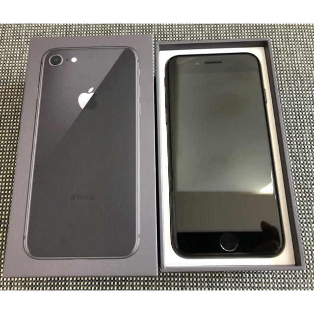 【超美品】iPhone8 256GB SIMフリー AppleCare+