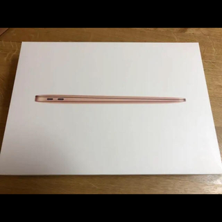 アップル(Apple)の［新品同様］MacBook Air 2018 ゴールド 充電1回(ノートPC)