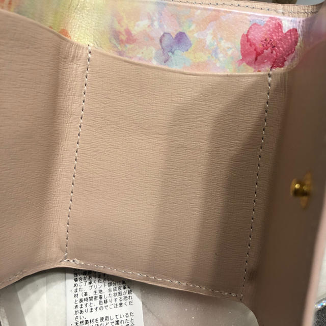 4℃(ヨンドシー)のルリア４℃ 折りたたみ財布 新品未使用 レディースのファッション小物(財布)の商品写真