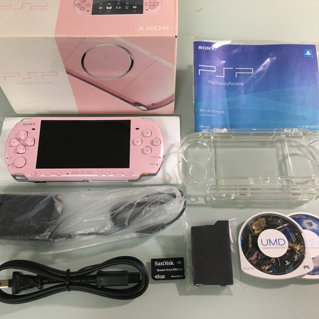 PlayStation Portable(プレイステーションポータブル)の新品同様 PSP-3000 ピアノブラックとブロッサムピンク エンタメ/ホビーのゲームソフト/ゲーム機本体(携帯用ゲーム機本体)の商品写真