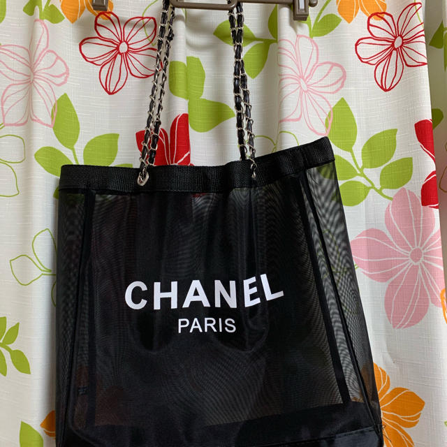 CHANEL(シャネル)のアボカドちゃん専用。シャネル チェーン肩紐メッシュバッグ レディースのバッグ(ショルダーバッグ)の商品写真