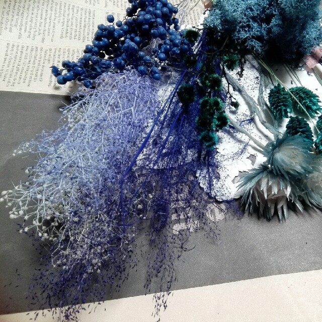 花材整理　ブルー花材セット ハンドメイドのフラワー/ガーデン(ドライフラワー)の商品写真