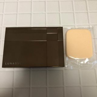 ルナソル(LUNASOL)の《Plumeria様専用》LUNASOL♡パウダーファンデーションコンパクトa(その他)