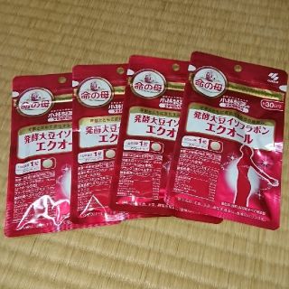 コバヤシセイヤク(小林製薬)の小林製薬 エクオール 命の母 30日分×4袋(ダイエット食品)