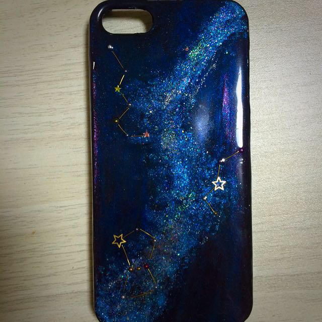 iPhone5s 宇宙柄 スマホ/家電/カメラのスマホアクセサリー(モバイルケース/カバー)の商品写真