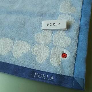フルラ(Furla)の新品未使用 フルラタオルハンカチBL(ハンカチ)