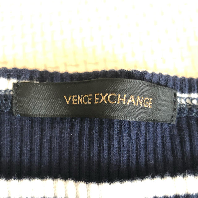 VENCE EXCHANGE(ヴァンスエクスチェンジ)のVENCE EXCHANGE Tシャツ レディースのトップス(Tシャツ(半袖/袖なし))の商品写真