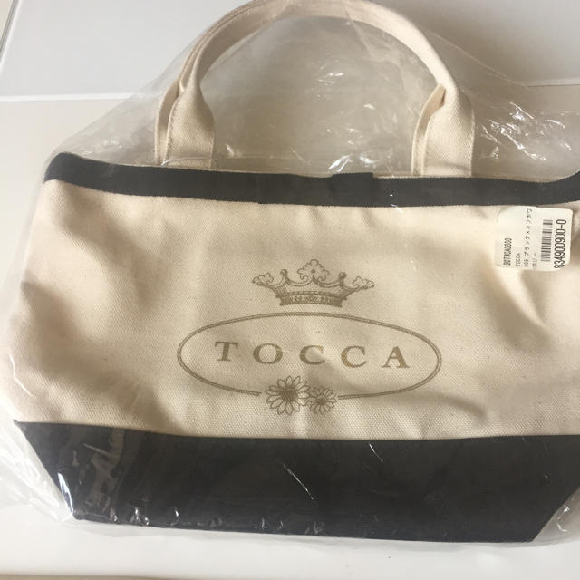 TOCCA(トッカ)のビー様専用  TOCCA バッグ ブラック&オフホワイト 新品 レディースのバッグ(トートバッグ)の商品写真