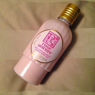 ロクシタン(L'OCCITANE)の数量限定 ホワイトローズ ボディミルク(その他)