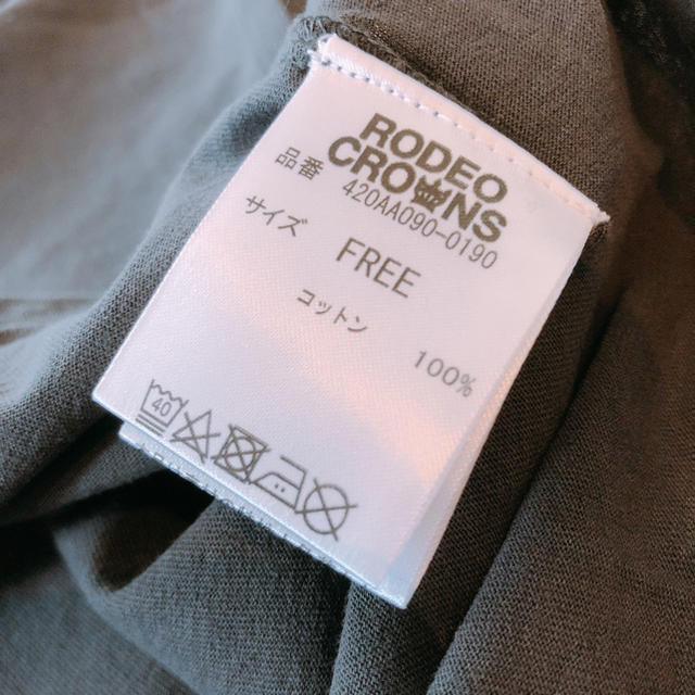 RODEO CROWNS WIDE BOWL(ロデオクラウンズワイドボウル)のRCWB 半袖Tシャツ レディースのトップス(Tシャツ(半袖/袖なし))の商品写真