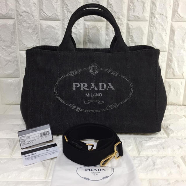 PRADA カナパ 黒 Lサイズ