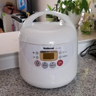 炊飯器 3合炊き(炊飯器)