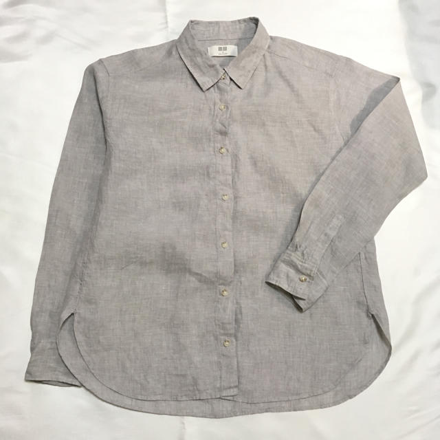 UNIQLO(ユニクロ)のユニクロ ブラウス グレー レディースのトップス(シャツ/ブラウス(長袖/七分))の商品写真