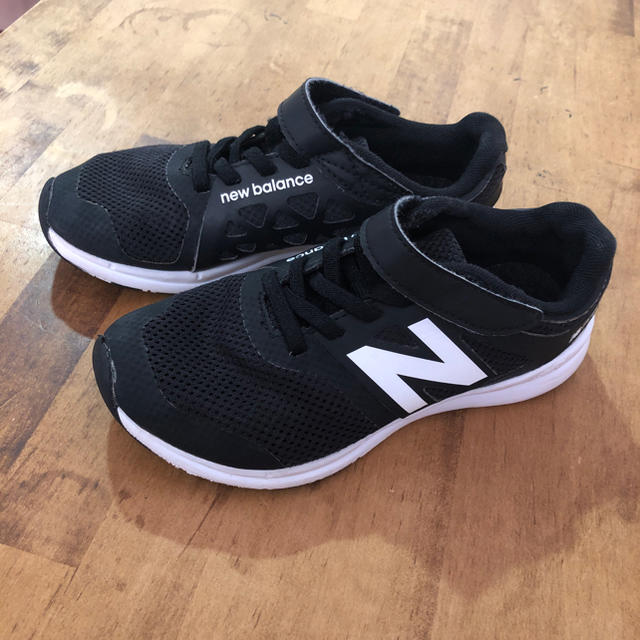 New Balance(ニューバランス)のニューバランス キッズ 19cm キッズ/ベビー/マタニティのキッズ靴/シューズ(15cm~)(スニーカー)の商品写真