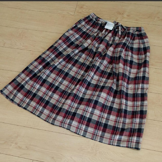SM2(サマンサモスモス)の最終お値下げ✰︎新品未使用✡SM2✡柔らか生地のチェックスカート レディースのスカート(ひざ丈スカート)の商品写真