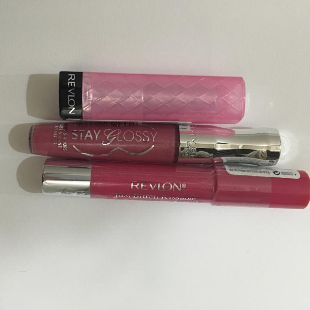 REVLON(レブロン)のピンクリップ 3本セット コスメ/美容のベースメイク/化粧品(口紅)の商品写真