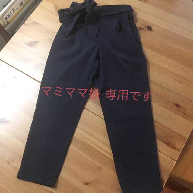 ViS(ヴィス)のVIS 黒パンツ レディースのパンツ(クロップドパンツ)の商品写真