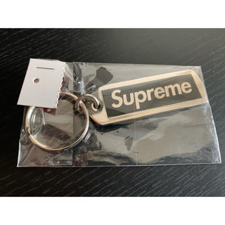 シュプリーム(Supreme)のsupreme キーホルダー 未開封 新品(キーホルダー)