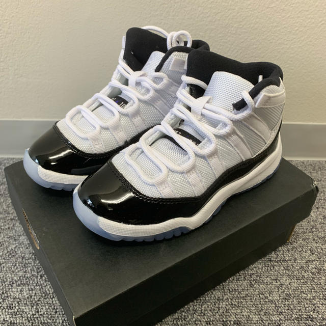 NIKE(ナイキ)のNIKE JORDAN 11 RETRO CONCORD (PS)16.5 キッズ/ベビー/マタニティのキッズ靴/シューズ(15cm~)(スニーカー)の商品写真