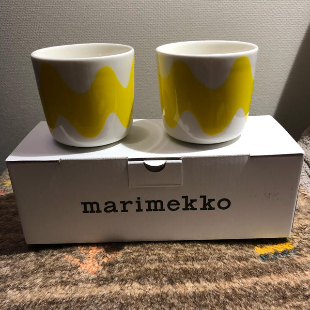 お値下げ  marimekko Lokki ラテマグ 黄色 ペア 未使用